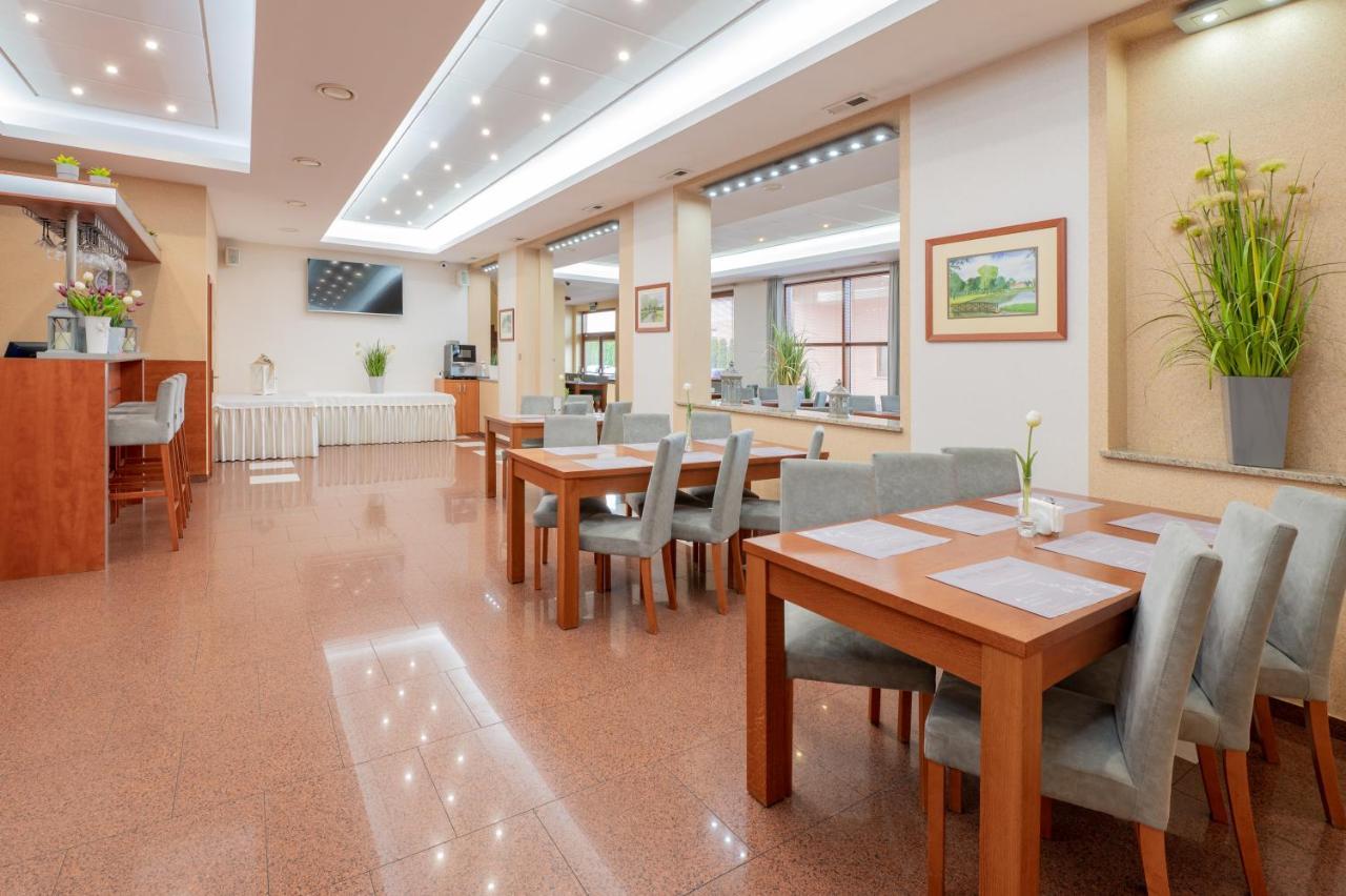 Reslinski Hotel