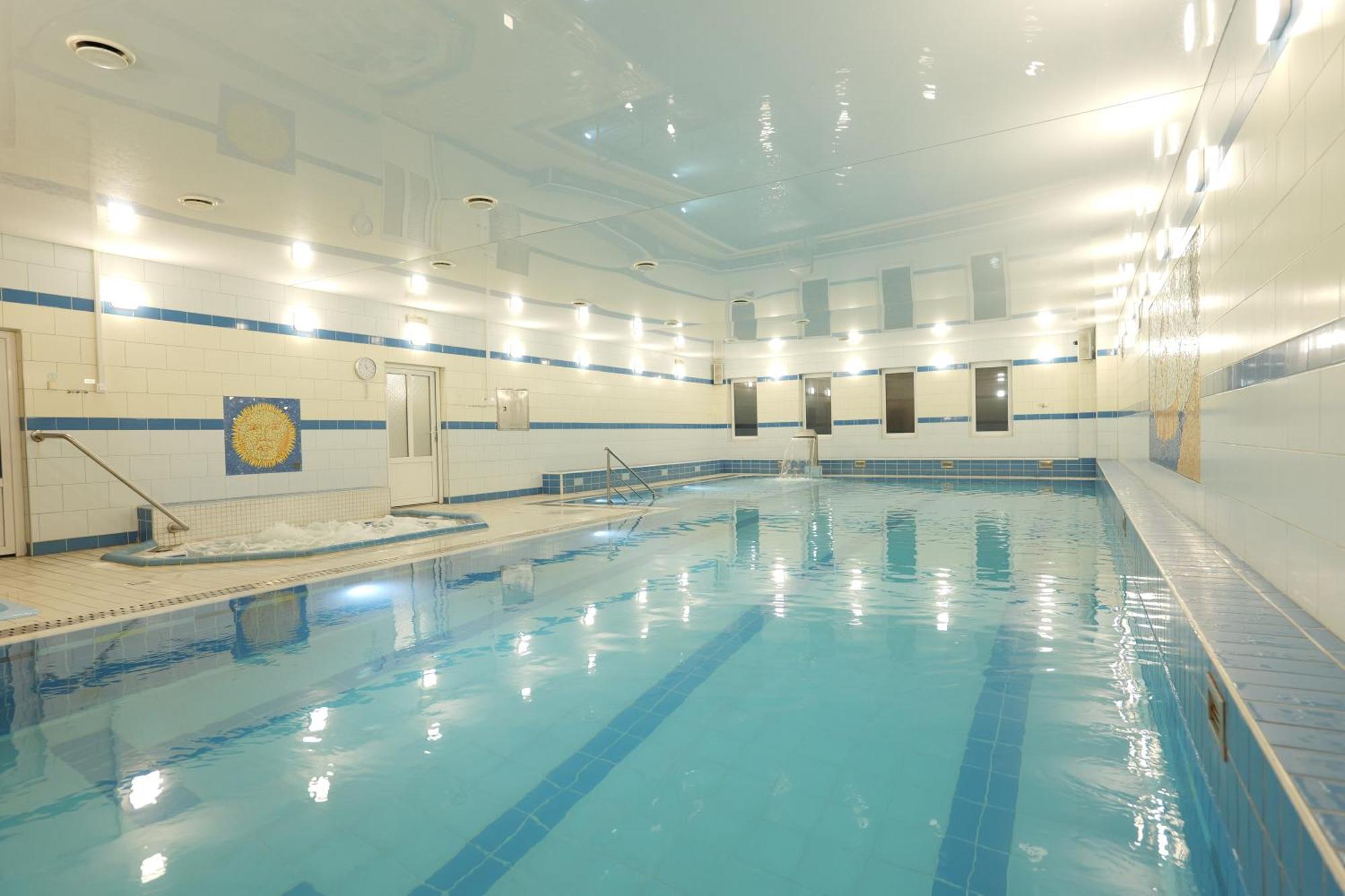 Reslinski Hotel